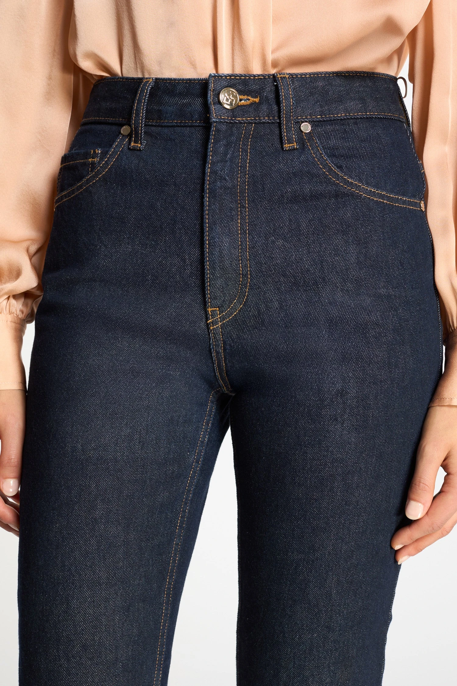 ULLA JOHNSON The Agnes Cropped Jean - Tigris 6 ULLA JOHNSON The Agnes Cropped Jean - Tigris - Image 6