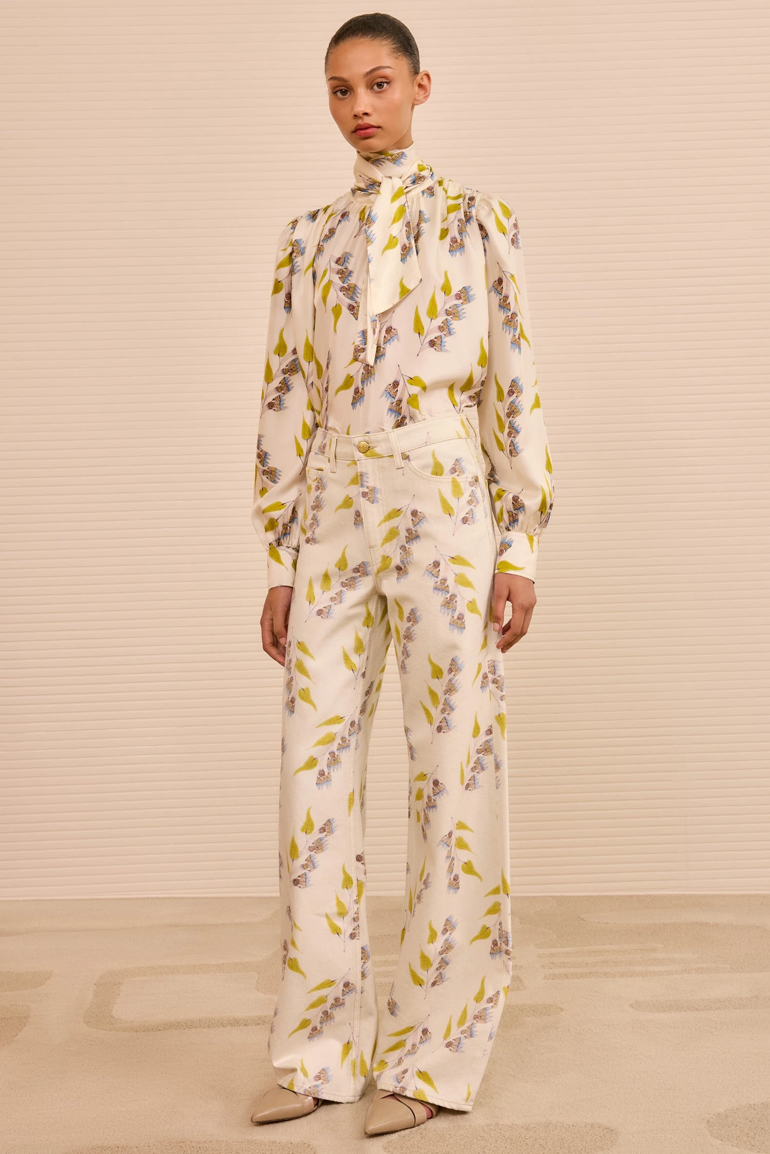 ULLA JOHNSON The Willow Wide Leg Jean - Infinite Flower 3 ULLA JOHNSON The Willow Wide Leg Jean - Infinite Flower - Image 3