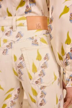 ULLA JOHNSON The Willow Wide Leg Jean - Infinite Flower 10 ULLA JOHNSON The Willow Wide Leg Jean - Infinite Flower -ULLA JOHNSON Outlet NOTFINAL ULLAJOHNSON TheWillowWideLegJean INFINITEFLOWER UJ9904065 03