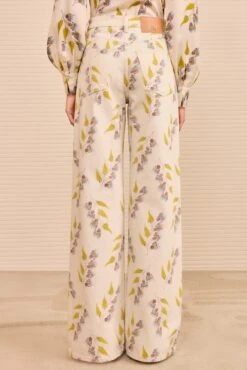 ULLA JOHNSON The Willow Wide Leg Jean - Infinite Flower 11 ULLA JOHNSON The Willow Wide Leg Jean - Infinite Flower -ULLA JOHNSON Outlet NOTFINAL ULLAJOHNSON TheWillowWideLegJean INFINITEFLOWER UJ9904065 04