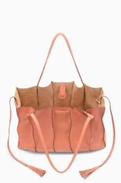 ULLA JOHNSON Adria Large Tote - Rose -ULLA JOHNSON Outlet PS261172 AdriaPleatedWaveTote webOSE d web 93c3a7f5 6361 439b b2b7 88aac638b8bd
