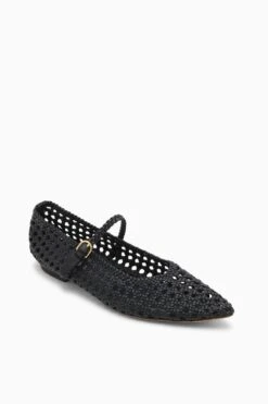 ULLA JOHNSON Gracie Pointy Toe Flat - Noir -ULLA JOHNSON Outlet UJ430101A GRACIE POINTY TOE FLAT NOIR b web