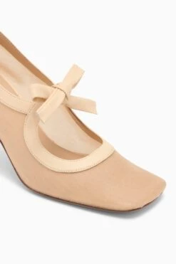 ULLA JOHNSON Cecily Heel - Sand -ULLA JOHNSON Outlet UJ44501A CecilyHeel Sand c web cecb0022 5782 435b 83f7 1ed1379f99de