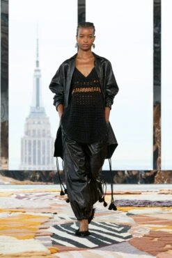 ULLA JOHNSON Apollo Jacket - Noir 11 ULLA JOHNSON Apollo Jacket - Noir -ULLA JOHNSON Outlet UJ AW23 26 Filippo f5381259 a859 40a9 8aea a3eac5b70b0d