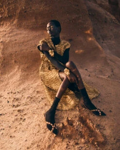 ULLA JOHNSON Nisha Metallic Draped Sleeve Gown - Oro -ULLA JOHNSON Outlet UJ AW25 CAMPAIGN 4x5 20