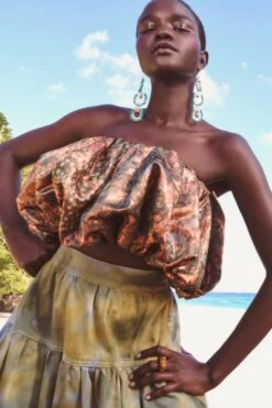 ULLA JOHNSON Lyla Top - Woodland 11 ULLA JOHNSON Lyla Top - Woodland -ULLA JOHNSON Outlet UJ PF23 PDP ALT CROP 1500x2250 11