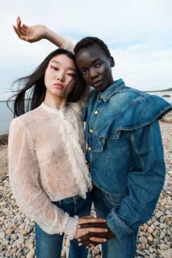 ULLA JOHNSON The Mathilde Shirt - Danube 11 ULLA JOHNSON The Mathilde Shirt - Danube -ULLA JOHNSON Outlet UJ PS25 PDP 8