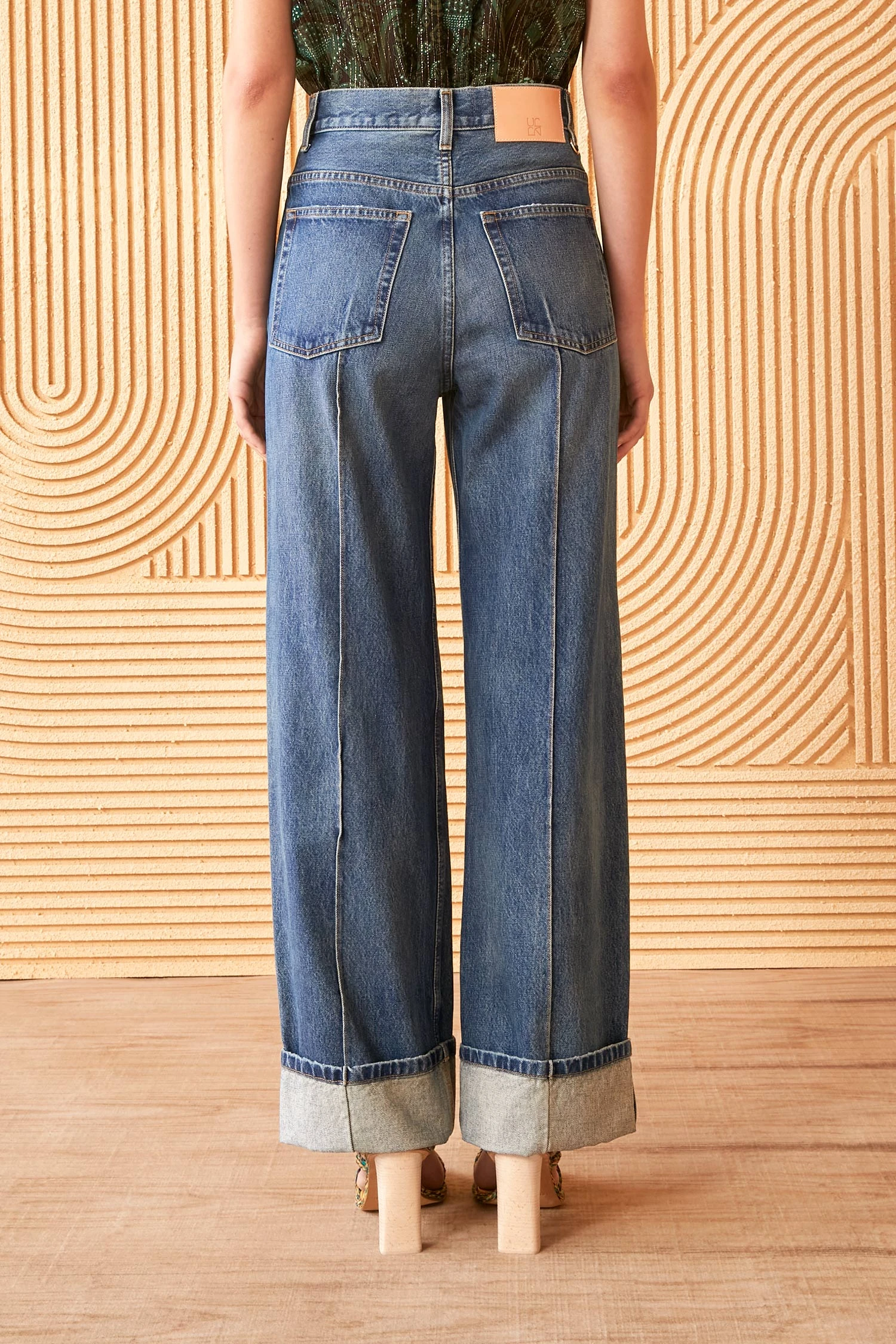 ULLA JOHNSON The Genevieve Jean - Danube Dark Indigo Wash 3 ULLA JOHNSON The Genevieve Jean - Danube Dark Indigo Wash - Image 3
