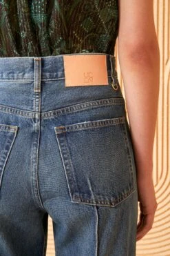 ULLA JOHNSON The Genevieve Jean - Danube Dark Indigo Wash 9 ULLA JOHNSON The Genevieve Jean - Danube Dark Indigo Wash -ULLA JOHNSON Outlet ULLA JOHNSON GENEVIEVE JEAN DANUBE DARK INDIGO 05