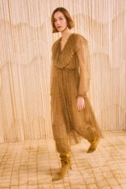 ULLA JOHNSON Helena Ruffle Neckline Long Sleeve Dress - Burnish -ULLA JOHNSON Outlet ULLA JOHNSON Helena Ruffle Neckline Long Sleeve Dress BURNISH PF250145 03 v4