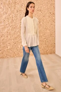 ULLA JOHNSON Adriel Long Sleeve Tunic Blouse - Cowrie 8 ULLA JOHNSON Adriel Long Sleeve Tunic Blouse - Cowrie -ULLA JOHNSON Outlet ULLAJOHNSON AdrielLongSleeveTunicBlouse COWRIE PS260237 04 91f20c9b 907c 409e ac64 400b252cb762