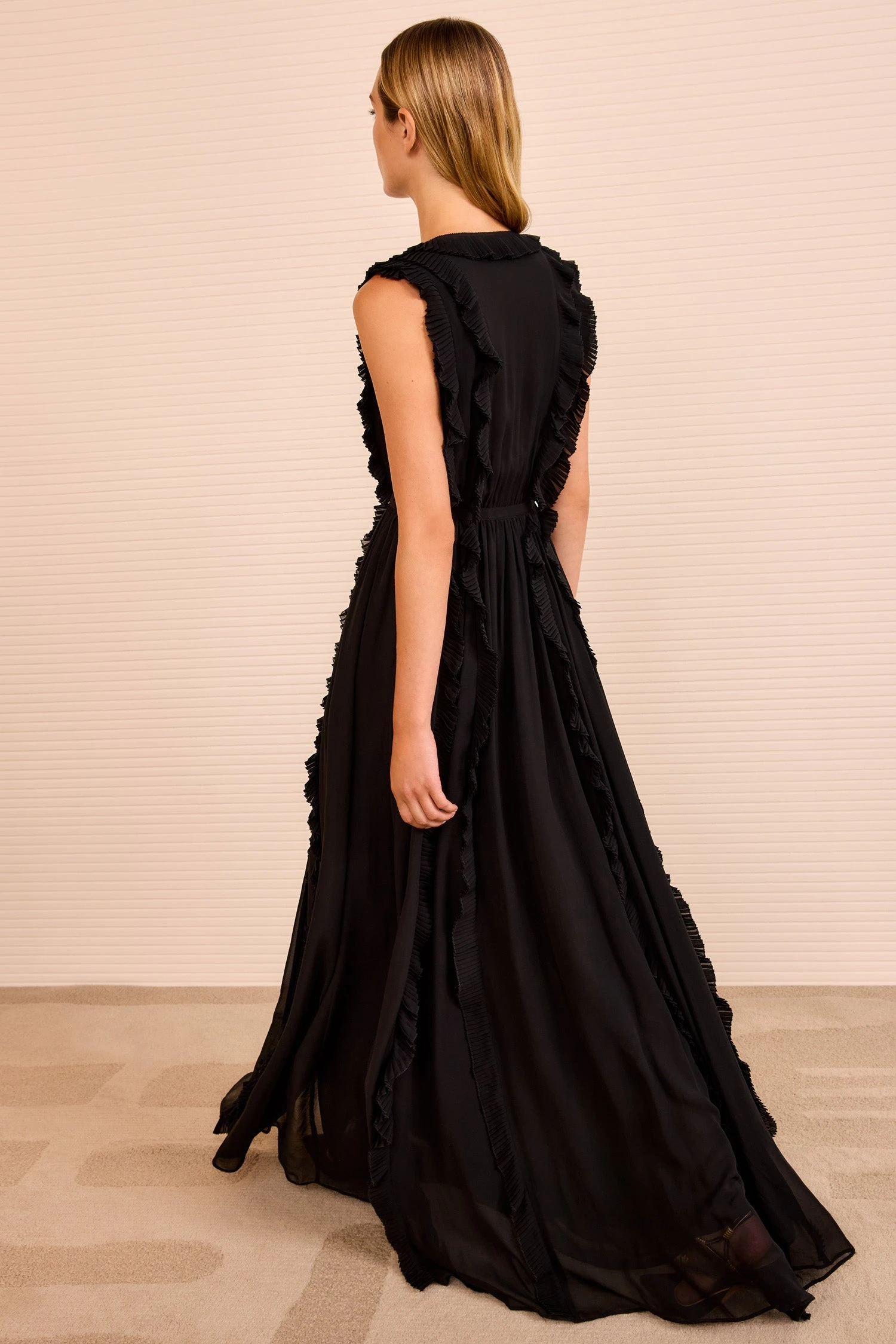 ULLA JOHNSON Aida Cascading Ruffle Gown - Noir 4 ULLA JOHNSON Aida Cascading Ruffle Gown - Noir - Image 4