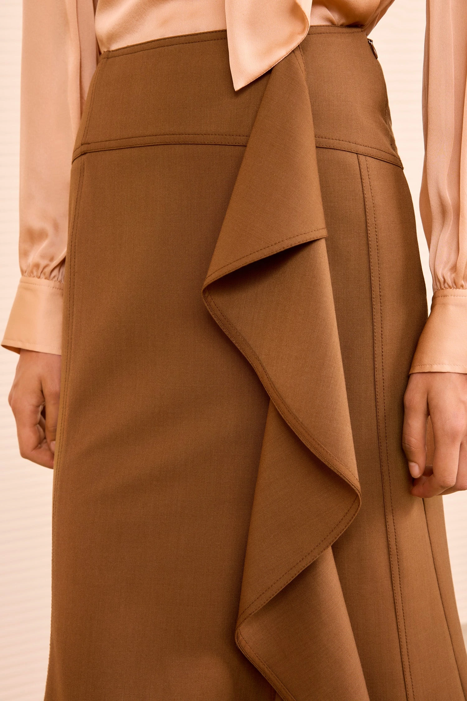 ULLA JOHNSON Ammonite Cascading Ruffle Skirt - Cinder 4 ULLA JOHNSON Ammonite Cascading Ruffle Skirt - Cinder - Image 4