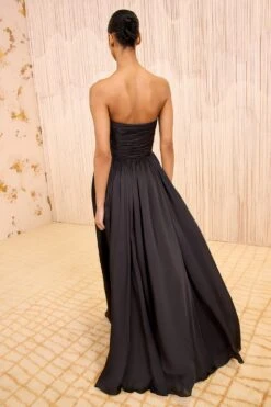 ULLA JOHNSON Anastasia Silk Wrapped Strapless Gown - Noir 7 ULLA JOHNSON Anastasia Silk Wrapped Strapless Gown - Noir -ULLA JOHNSON Outlet ULLAJOHNSON AnastasiaSilkWrappedStraplessGown NOIR FA250150 04