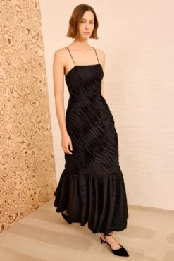 ULLA JOHNSON Augustina Cami Long Trumpet Dress - Noir -ULLA JOHNSON Outlet ULLAJOHNSON AugustinaSilkRuffleDress NOIR PS260132 04 3358bd57 d69b 427e bb79 edd989b509be