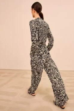 ULLA JOHNSON Aviva Wide Leg Pant - Spotted Jasper -ULLA JOHNSON Outlet ULLAJOHNSON AvivaSilkFlowyPant SPOTTEDJASPER PS260411 05