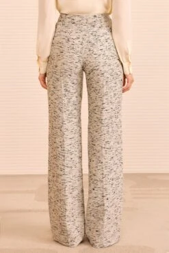 ULLA JOHNSON Blanca Straight Leg Pant - Flax -ULLA JOHNSON Outlet ULLAJOHNSON BlancaLinenPant FLAX PS260405 04 ce990700 7758 40e0 9ee4 a072ad5c50b6