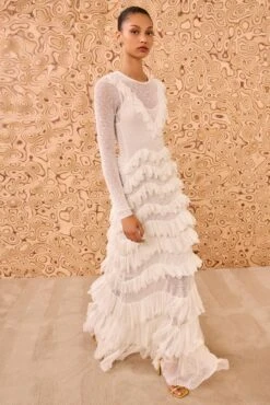 ULLA JOHNSON Calliope Long Sleeve Tiered Ruffle Long Dress - Cowrie 9 ULLA JOHNSON Calliope Long Sleeve Tiered Ruffle Long Dress - Cowrie -ULLA JOHNSON Outlet ULLAJOHNSON CallopeLongSleeveKnitDress COWRIE PS260721 03