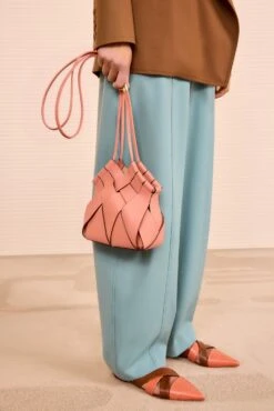 ULLA JOHNSON Charlotte Crossbody - Rose 11 ULLA JOHNSON Charlotte Crossbody - Rose -ULLA JOHNSON Outlet ULLAJOHNSON CharlotteCrossbody ROSE PS261183 01 MAIN