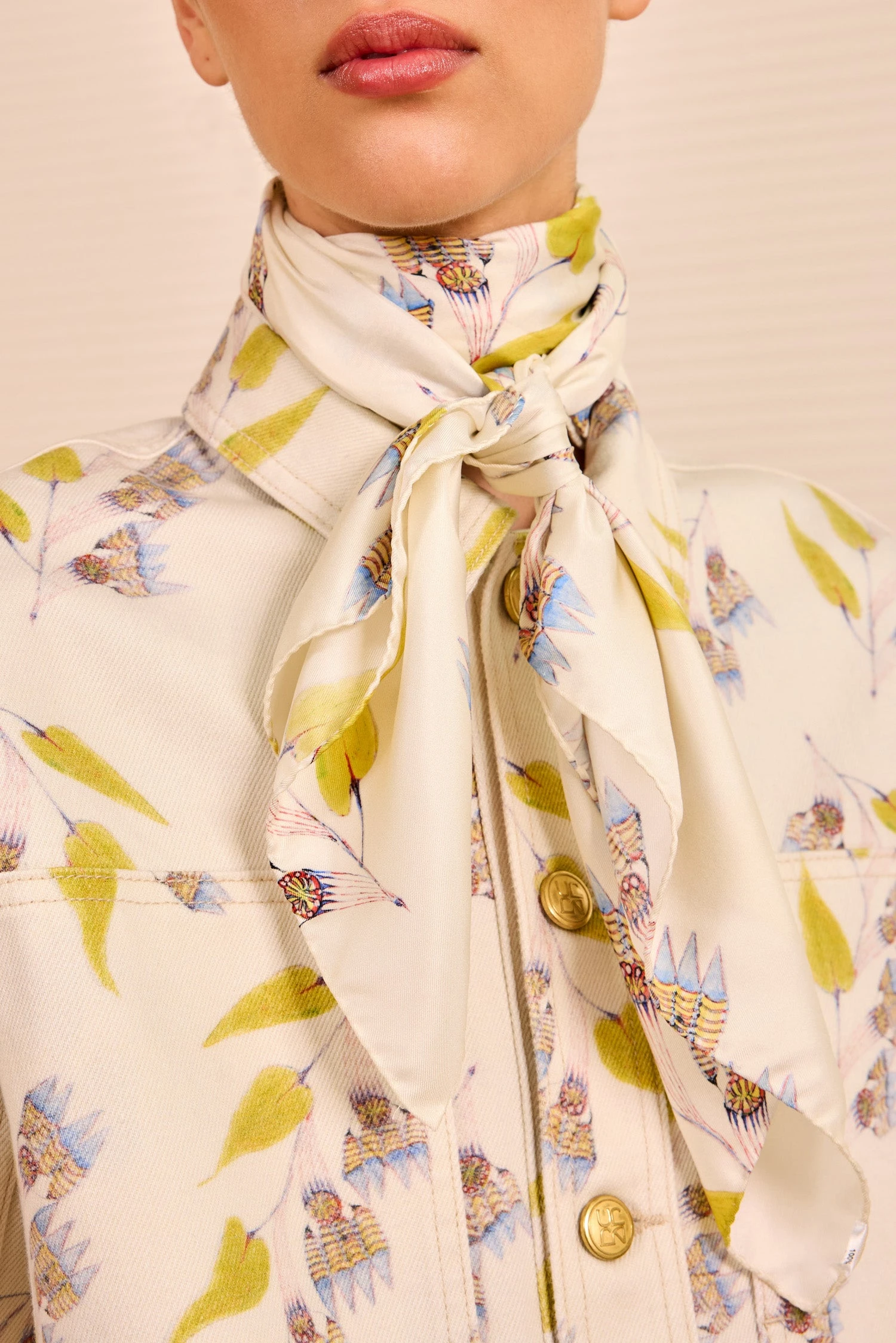 ULLA JOHNSON Chiara Scarf - Infinite Flower 1 ULLA JOHNSON Chiara Scarf - Infinite Flower
