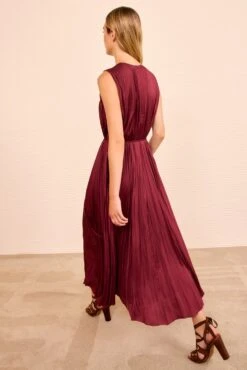 ULLA JOHNSON Fianna Pleated Midi Dress - Claret -ULLA JOHNSON Outlet ULLAJOHNSON FiannaPleatedSleevelessDress CLARET PS260140 05