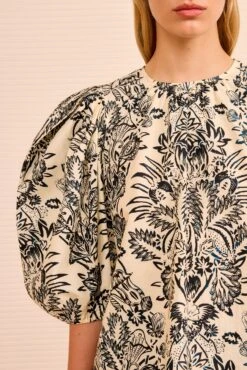 ULLA JOHNSON Frantiska Puff Sleeve Top - Ivory Flora 7 ULLA JOHNSON Frantiska Puff Sleeve Top - Ivory Flora -ULLA JOHNSON Outlet ULLAJOHNSON FrantiskaPuffSleeveTop IVORYFLORA PS260230 02 Alt