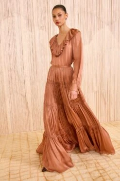 ULLA JOHNSON Gaelle Silk High Waist Maxi Skirt - Desert Rose 8 ULLA JOHNSON Gaelle Silk High Waist Maxi Skirt - Desert Rose -ULLA JOHNSON Outlet ULLAJOHNSON GaelleSilkHighWaistMaxiSkirt DESERTROSE FA250317 03