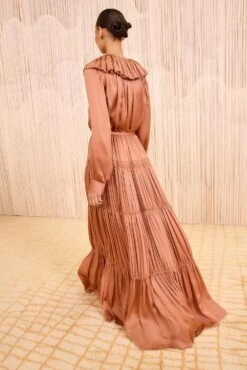 ULLA JOHNSON Gaelle Silk High Waist Maxi Skirt - Desert Rose 9 ULLA JOHNSON Gaelle Silk High Waist Maxi Skirt - Desert Rose -ULLA JOHNSON Outlet ULLAJOHNSON GaelleSilkHighWaistMaxiSkirt DESERTROSE FA250317 04