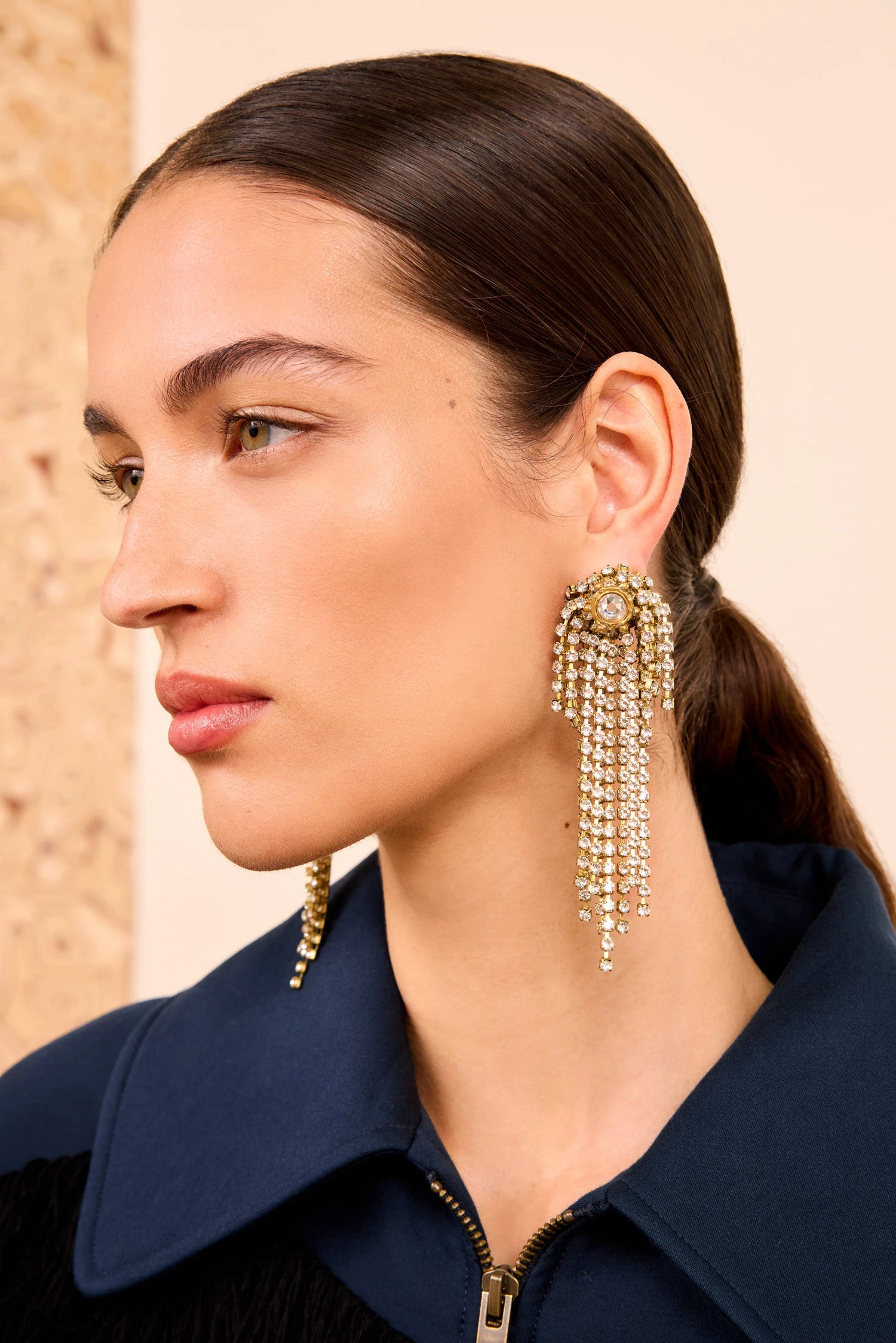 ULLA JOHNSON Large Crystal Chandelier Earring - Crystal 4 ULLA JOHNSON Large Crystal Chandelier Earring - Crystal - Image 4