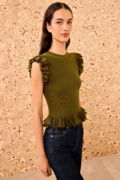 ULLA JOHNSON Leila Top - Olive 6 ULLA JOHNSON Leila Top - Olive -ULLA JOHNSON Outlet ULLAJOHNSON LeilaFlutterSleeveKnitTop OLIVE PS260763 03