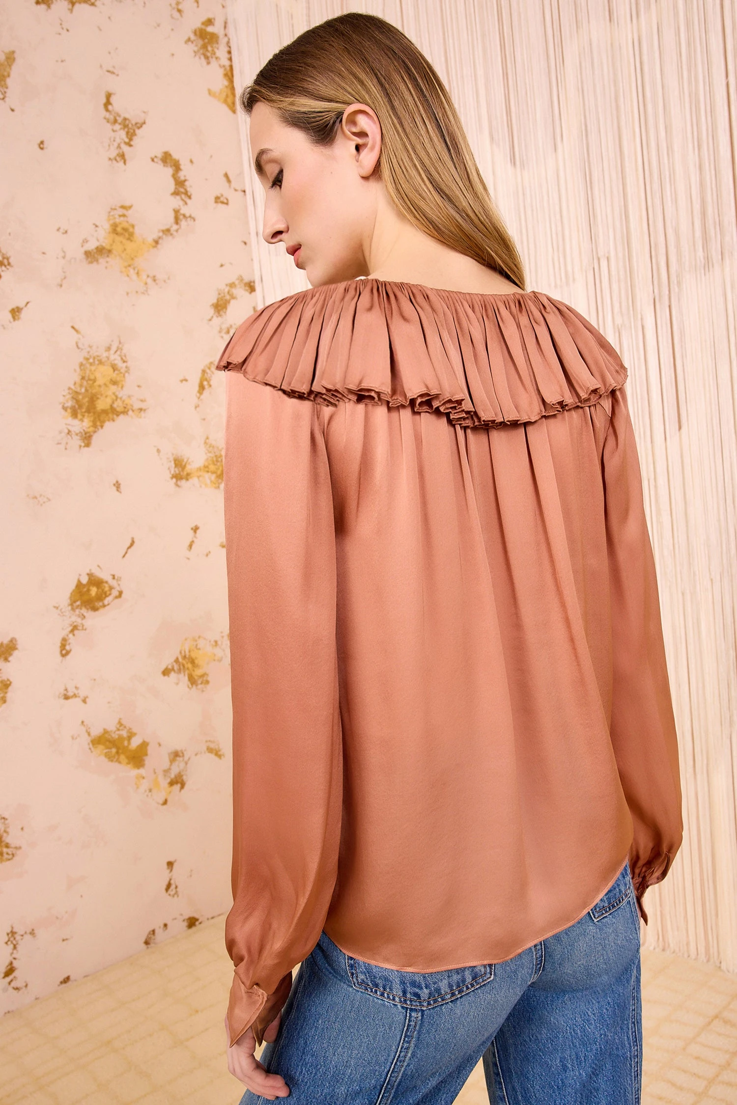 ULLA JOHNSON Liese Silk Ruffle Neckline Long Sleeve Blouse - Desert Rose 4 ULLA JOHNSON Liese Silk Ruffle Neckline Long Sleeve Blouse - Desert Rose - Image 4