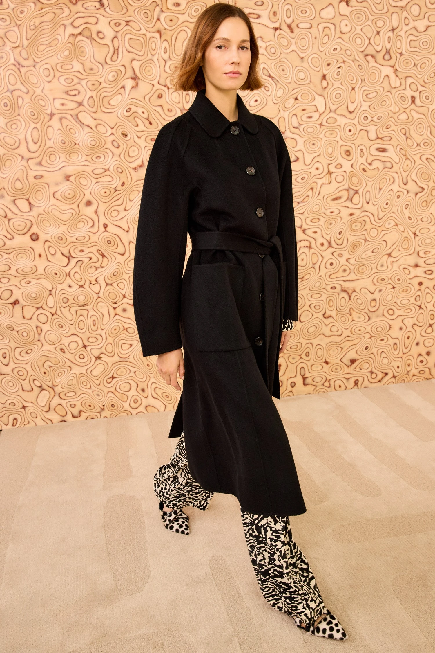 ULLA JOHNSON Lisbeth Long Wool Coat With Belt - Noir 1 ULLA JOHNSON Lisbeth Long Wool Coat With Belt - Noir