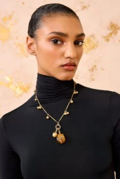 ULLA JOHNSON Meja Carved Shell Necklace - Tiger's Eye