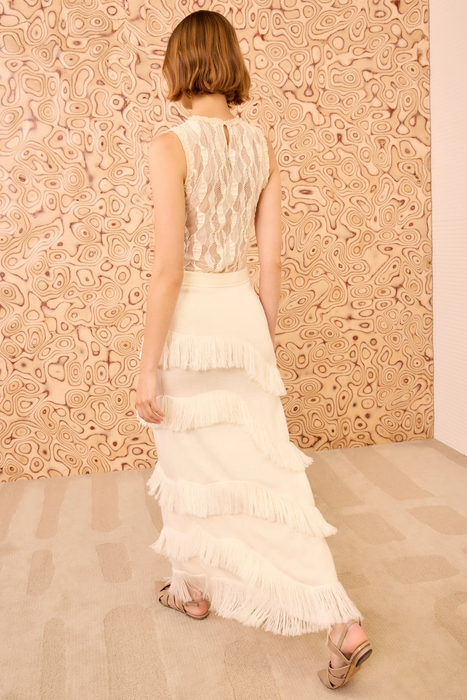 ULLA JOHNSON Mirena Midi Knit Fringe Skirt - Cowrie 4 ULLA JOHNSON Mirena Midi Knit Fringe Skirt - Cowrie - Image 4