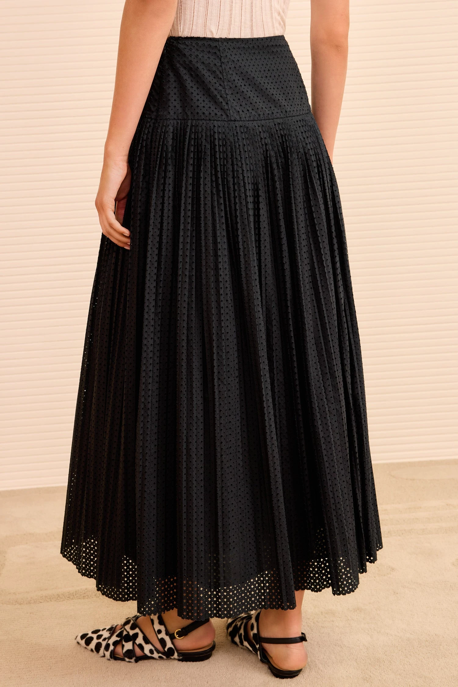 ULLA JOHNSON Nalla A‐Line Midi Skirt - Noir 3 ULLA JOHNSON Nalla A‐Line Midi Skirt - Noir - Image 3