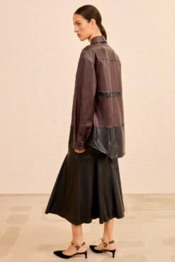 ULLA JOHNSON Neveah Cropped Leather Jacket - Mahogany Colorblock 7 ULLA JOHNSON Neveah Cropped Leather Jacket - Mahogany Colorblock -ULLA JOHNSON Outlet ULLAJOHNSON NeveahCroppedLeatherJacket MAHOGANYCOLORBLOCK PS260514 04 af13828d be3e 4134 b5e4 9e61667bdce3