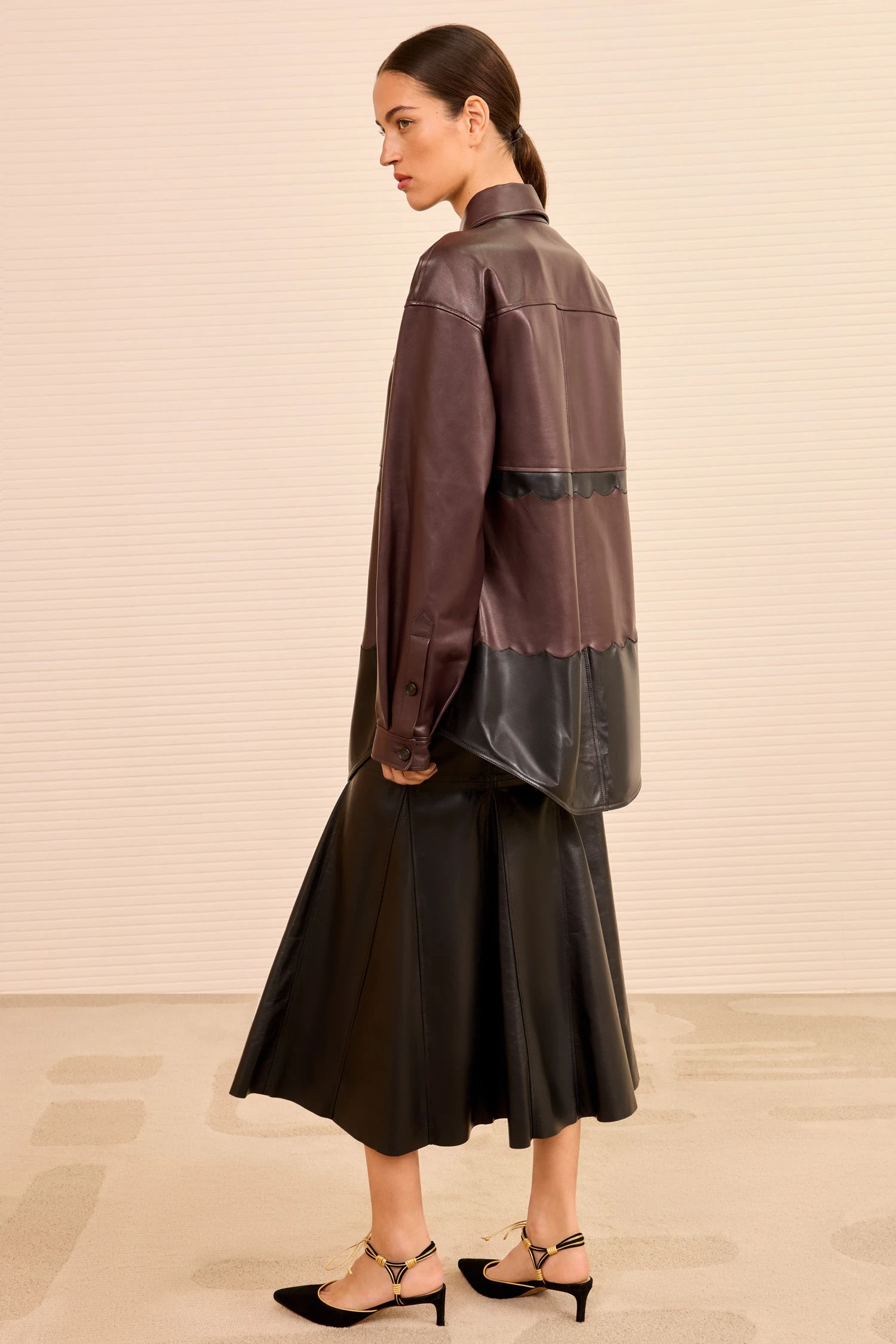 ULLA JOHNSON Neveah Cropped Leather Jacket - Mahogany Colorblock 4 ULLA JOHNSON Neveah Cropped Leather Jacket - Mahogany Colorblock - Image 4