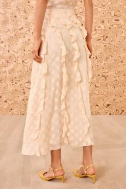 ULLA JOHNSON Poppy Cascading Ruffle Midi Skirt - Conch 10 ULLA JOHNSON Poppy Cascading Ruffle Midi Skirt - Conch -ULLA JOHNSON Outlet ULLAJOHNSON PoppyCascadingRuffleSkirt CONCH PS260306 05