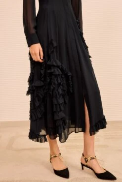 ULLA JOHNSON Rhea Shirt Dress With Ruffle Skirt - Noir 8 ULLA JOHNSON Rhea Shirt Dress With Ruffle Skirt - Noir -ULLA JOHNSON Outlet ULLAJOHNSON RheaButtonUpLongSleeveDress NOIR PS260181 04