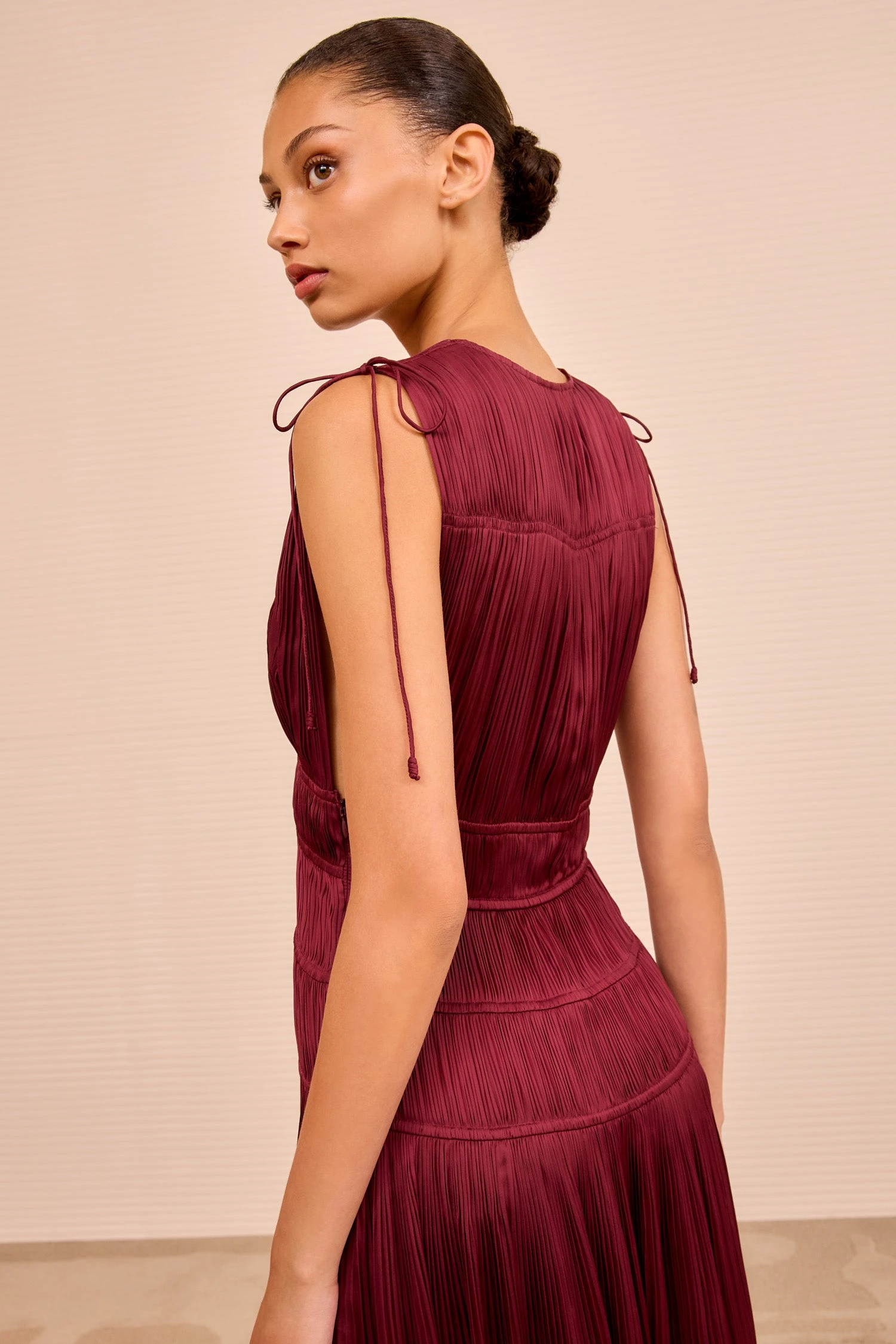 ULLA JOHNSON Tasneem Deep V Gown - Claret 4 ULLA JOHNSON Tasneem Deep V Gown - Claret - Image 4