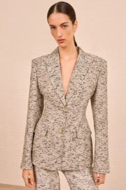 ULLA JOHNSON Tess Single Breasted Jacket - Flax 8 ULLA JOHNSON Tess Single Breasted Jacket - Flax -ULLA JOHNSON Outlet ULLAJOHNSON TessLinenJacket FLAX PS260508 03 7999e220 9215 48bc 88bc 37eb04ff1531