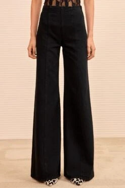 ULLA JOHNSON The Bianca Jean - Noir 8 ULLA JOHNSON The Bianca Jean - Noir -ULLA JOHNSON Outlet ULLAJOHNSON TheBiancaHighRiseJean NOIR UJ9904055 02 Alt