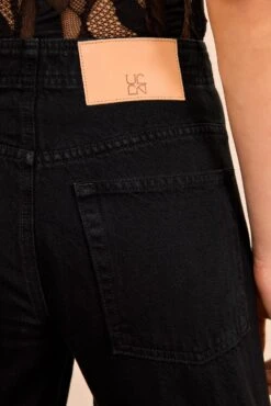 ULLA JOHNSON The Bianca Jean - Noir 10 ULLA JOHNSON The Bianca Jean - Noir -ULLA JOHNSON Outlet ULLAJOHNSON TheBiancaHighRiseJean NOIR UJ9904055 04