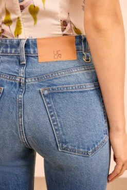 ULLA JOHNSON The Stretch Lou Jean - Danube -ULLA JOHNSON Outlet ULLAJOHNSON TheStretchLouHighRiseJean DANUBE UJ9904060 04