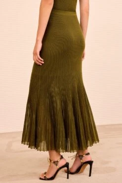 ULLA JOHNSON Vera Midi Skirt - Olive 10 ULLA JOHNSON Vera Midi Skirt - Olive -ULLA JOHNSON Outlet ULLAJOHNSON VeraKnitMidiSkirt OLIVE PS260762 05