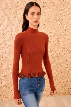 ULLA JOHNSON Yulia Ruffle Turtleneck Top - Copper 6 ULLA JOHNSON Yulia Ruffle Turtleneck Top - Copper -ULLA JOHNSON Outlet ULLAJOHNSON YuliaKnitTurtleneckTop COPPER PS260723 03