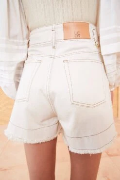 ULLA JOHNSON The Charlotte Short - Cowrie Wash 6 ULLA JOHNSON The Charlotte Short - Cowrie Wash -ULLA JOHNSON Outlet ULLA JOHNSON CHARLOTTE SHORT COWRIE 03