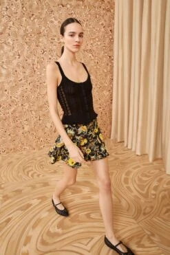 ULLA JOHNSON Callie Top - Noir 9 ULLA JOHNSON Callie Top - Noir -ULLA JOHNSON Outlet ULLA JOHNSON CallieTop NOIR 01 MAIN