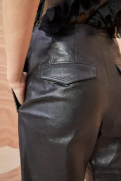 ULLA JOHNSON Cyrus Pant - Noir 11 ULLA JOHNSON Cyrus Pant - Noir -ULLA JOHNSON Outlet ULLA JOHNSON Cyrus Pant NOIR 0109