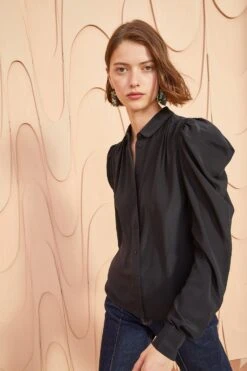 ULLA JOHNSON Dari Blouse - Noir 7 ULLA JOHNSON Dari Blouse - Noir -ULLA JOHNSON Outlet ULLA JOHNSON Dara Blouse NOIR 03